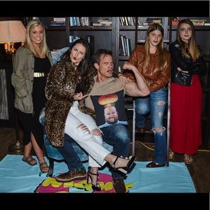 Meet your Posher, Jenny